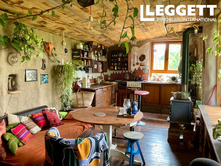 Image No.5-9 Bed House for sale