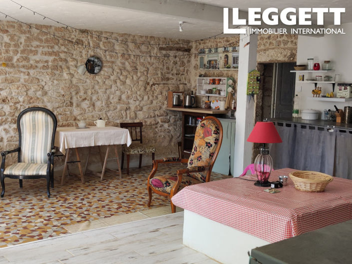 Image No.5-2 Bed House for sale