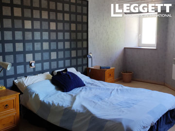 ahr0chm6ly9jzg4uagvzdglhlmltbw8vaw1hz2uvvevom