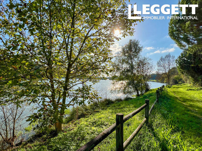 Image No.10-4 Bed House for sale