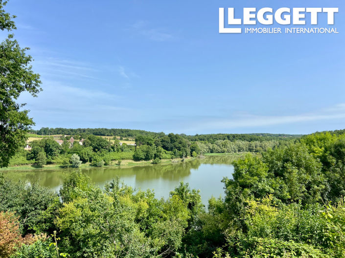 Image No.2-4 Bed House for sale