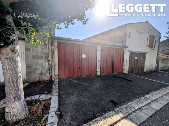 Image No.8-4 Bed House for sale