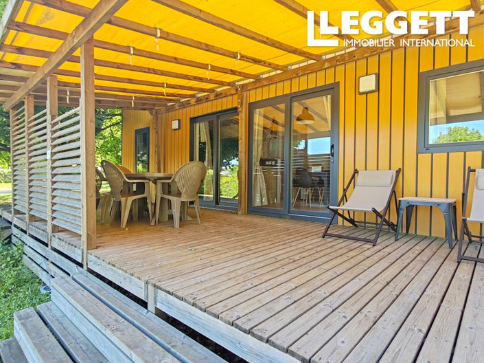 Image No.9-6 Bed Commercial for sale