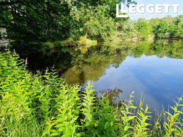 ahr0chm6ly9jzg4uagvzdglhlmltbw8vaw1hz2uvvevom