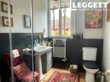 ahr0chm6ly9jzg4uagvzdglhlmltbw8vaw1hz2uvvevom