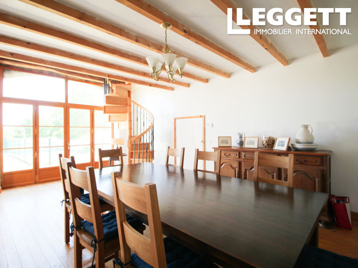 Image No.4-4 Bed House for sale