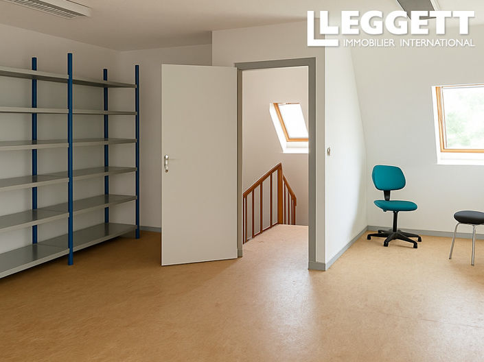 Image No.6-House for sale