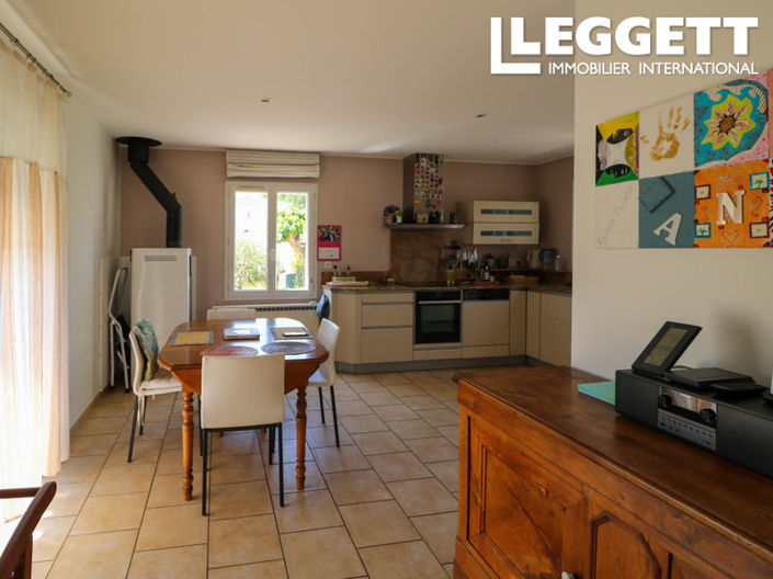 Image No.5-7 Bed House for sale