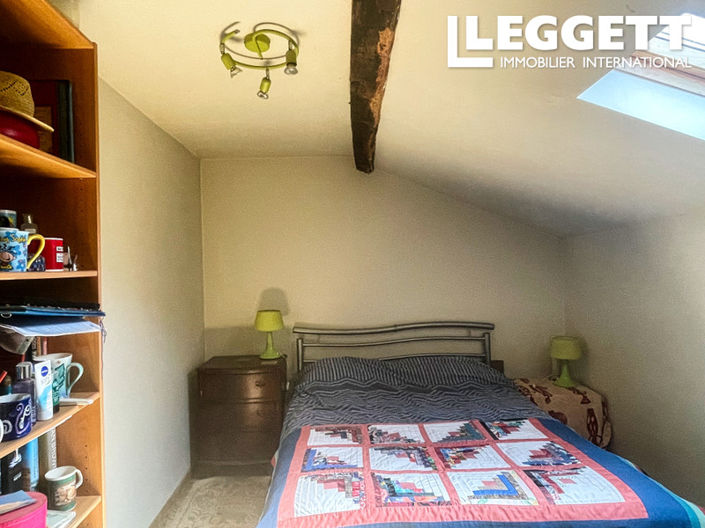 Image No.8-3 Bed House for sale