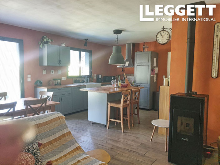 Image No.3-3 Bed House for sale