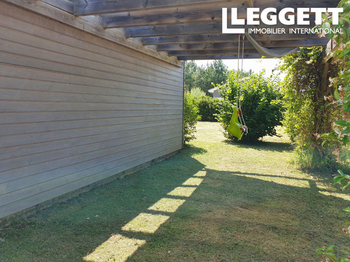 Image No.8-3 Bed House for sale