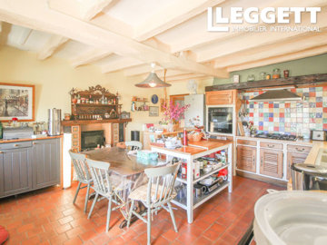 ahr0chm6ly9jzg4uagvzdglhlmltbw8vaw1hz2uvvevom