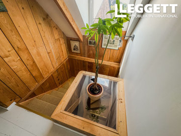 ahr0chm6ly9jzg4uagvzdglhlmltbw8vaw1hz2uvvevom