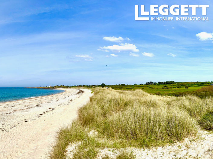 Image No.9-6 Bed House for sale