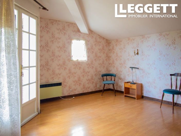 Image No.5-5 Bed House for sale