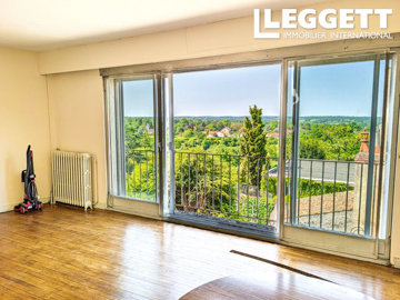 ahr0chm6ly9jzg4uagvzdglhlmltbw8vaw1hz2uvvevom