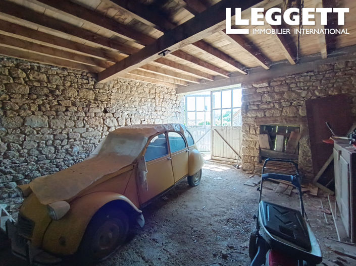 Image No.8-2 Bed House for sale