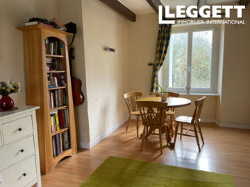 ahr0chm6ly9jzg4uagvzdglhlmltbw8vaw1hz2uvvevom