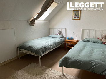 ahr0chm6ly9jzg4uagvzdglhlmltbw8vaw1hz2uvvevom