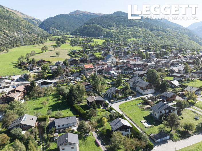 Image No.10-3 Bed Apartment for sale