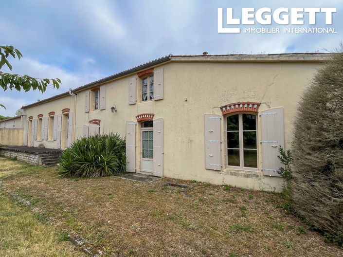 Image No.10-6 Bed House for sale