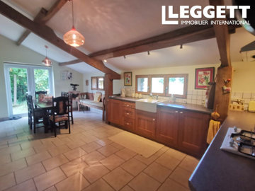 ahr0chm6ly9jzg4uagvzdglhlmltbw8vaw1hz2uvvevom