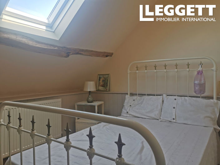 Image No.7-4 Bed House for sale