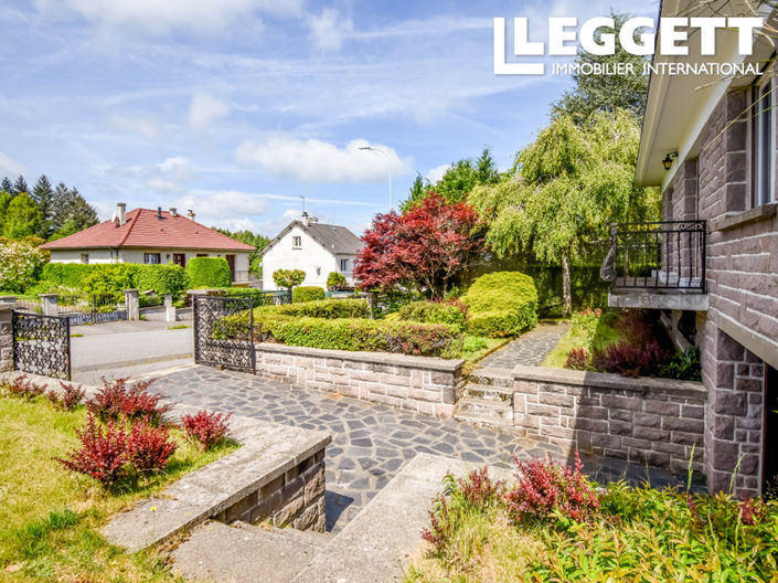 Image No.2-4 Bed House for sale