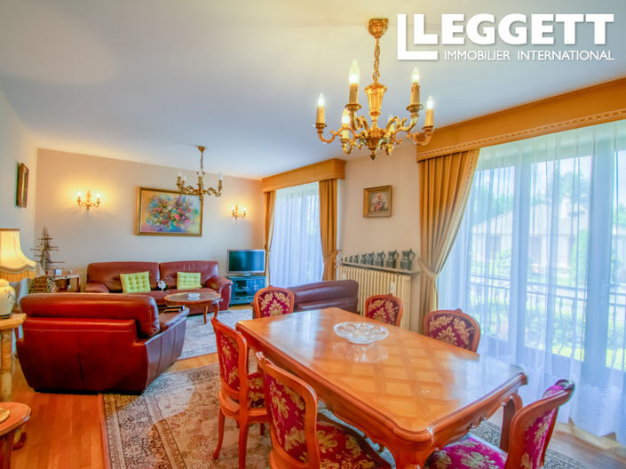 Image No.5-4 Bed House for sale