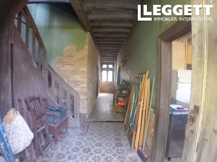 Image No.8-3 Bed House for sale