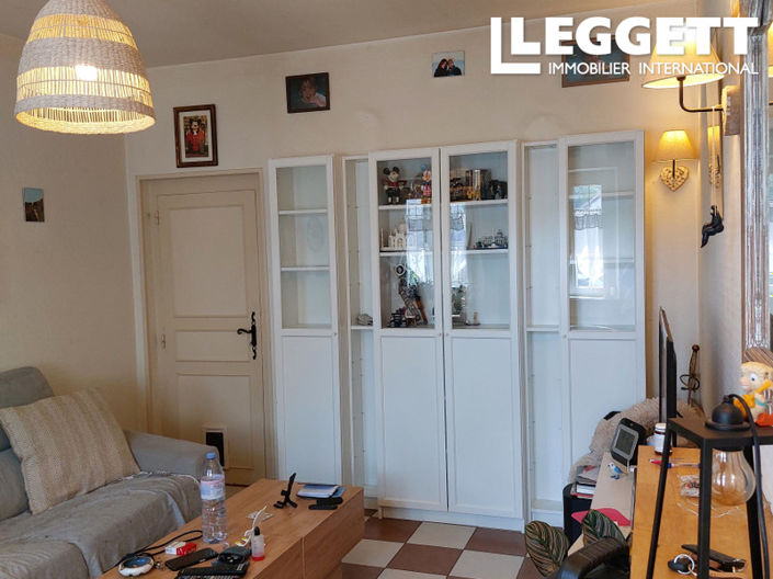 Image No.3-2 Bed House for sale