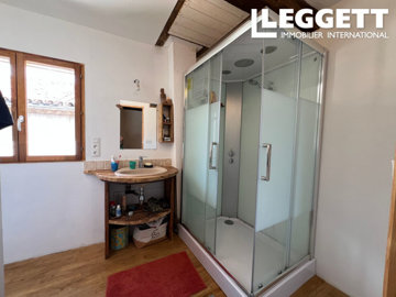 ahr0chm6ly9jzg4uagvzdglhlmltbw8vaw1hz2uvvevom