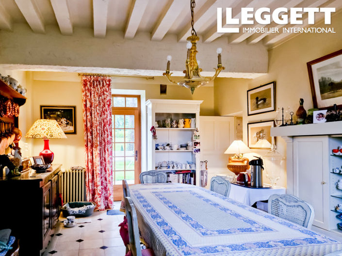 Image No.7-5 Bed House for sale