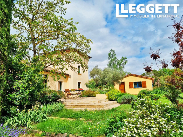 Image No.2-5 Bed House for sale