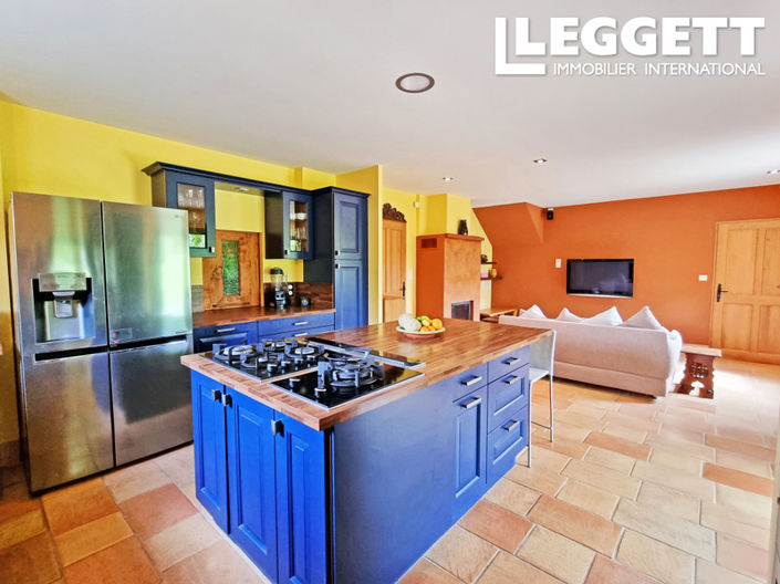 Image No.5-5 Bed House for sale