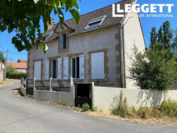 1 - Le Châtelet, Maison