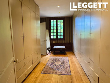 ahr0chm6ly9jzg4uagvzdglhlmltbw8vaw1hz2uvvevom