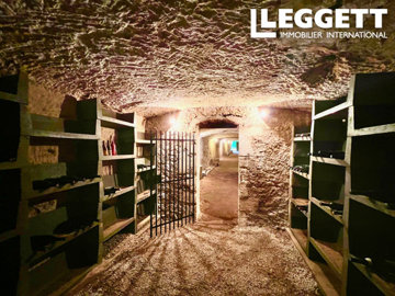 ahr0chm6ly9jzg4uagvzdglhlmltbw8vaw1hz2uvvevom