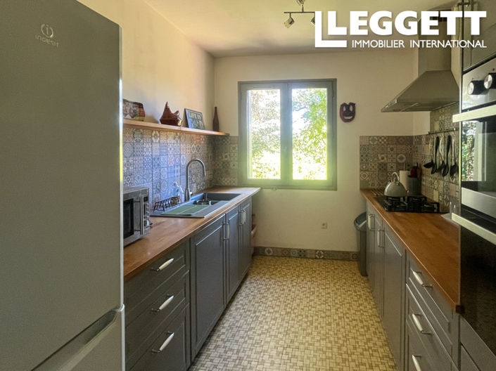 Image No.4-5 Bed House for sale