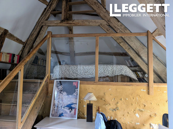 Image No.6-3 Bed House for sale