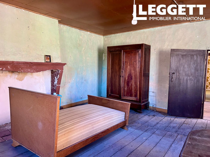 Image No.3-4 Bed House for sale