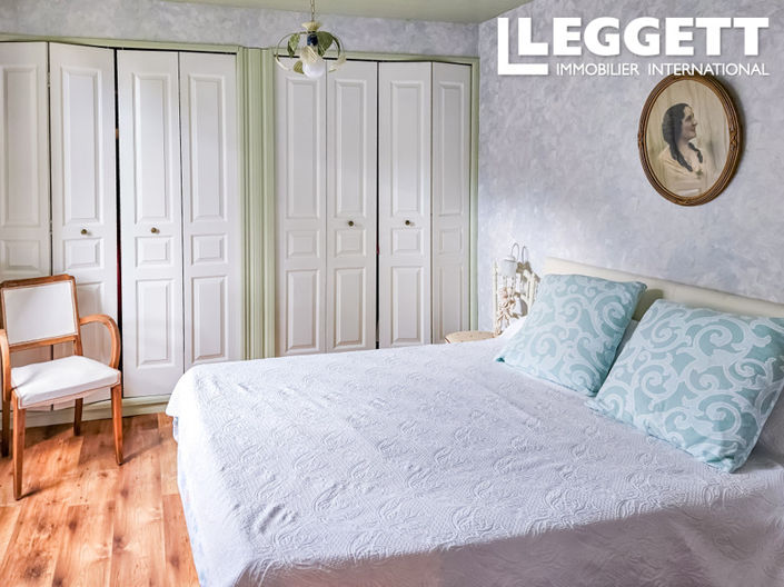 Image No.9-4 Bed House for sale