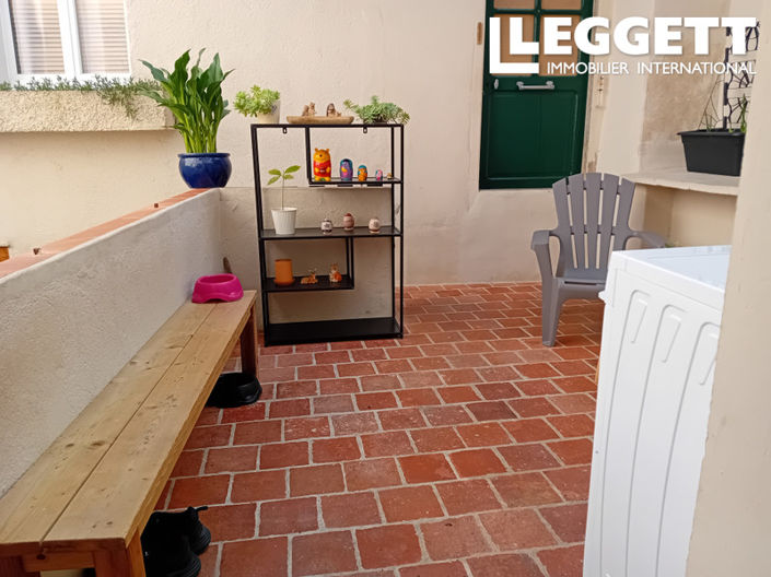 Image No.8-3 Bed House for sale