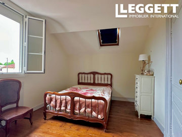 ahr0chm6ly9jzg4uagvzdglhlmltbw8vaw1hz2uvvevom