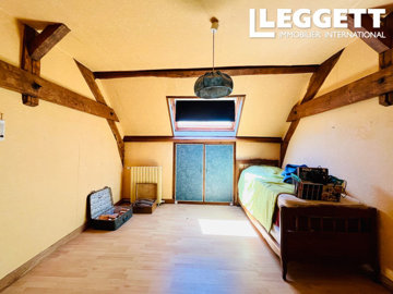 ahr0chm6ly9jzg4uagvzdglhlmltbw8vaw1hz2uvvevom