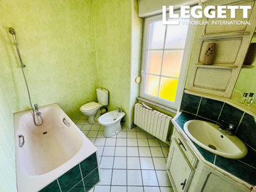 ahr0chm6ly9jzg4uagvzdglhlmltbw8vaw1hz2uvvevom