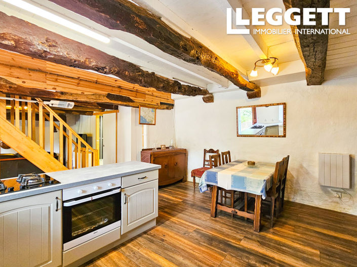 Image No.6-5 Bed House for sale