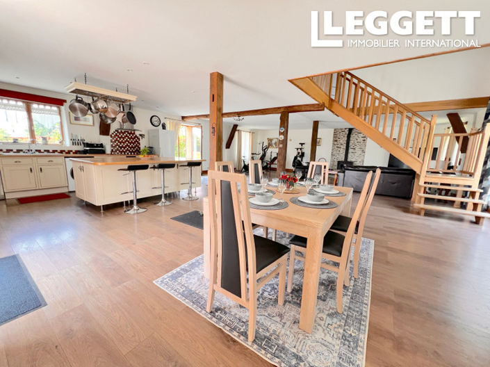 Image No.5-3 Bed House for sale