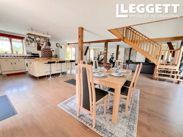 ahr0chm6ly9jzg4uagvzdglhlmltbw8vaw1hz2uvvevom