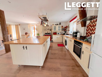 ahr0chm6ly9jzg4uagvzdglhlmltbw8vaw1hz2uvvevom